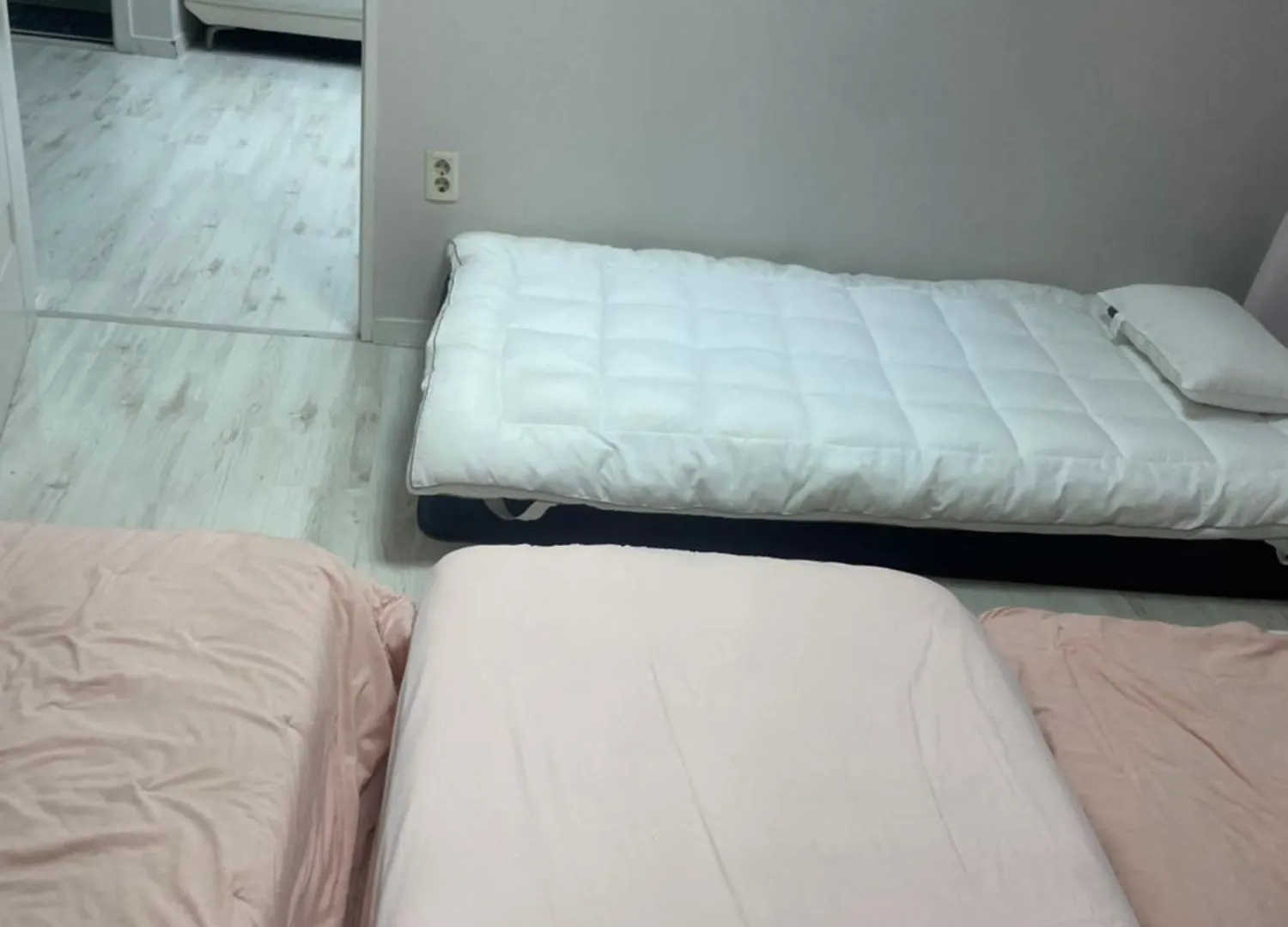 Apartemen 행운외국인여성전용게스트하우스 Incheon